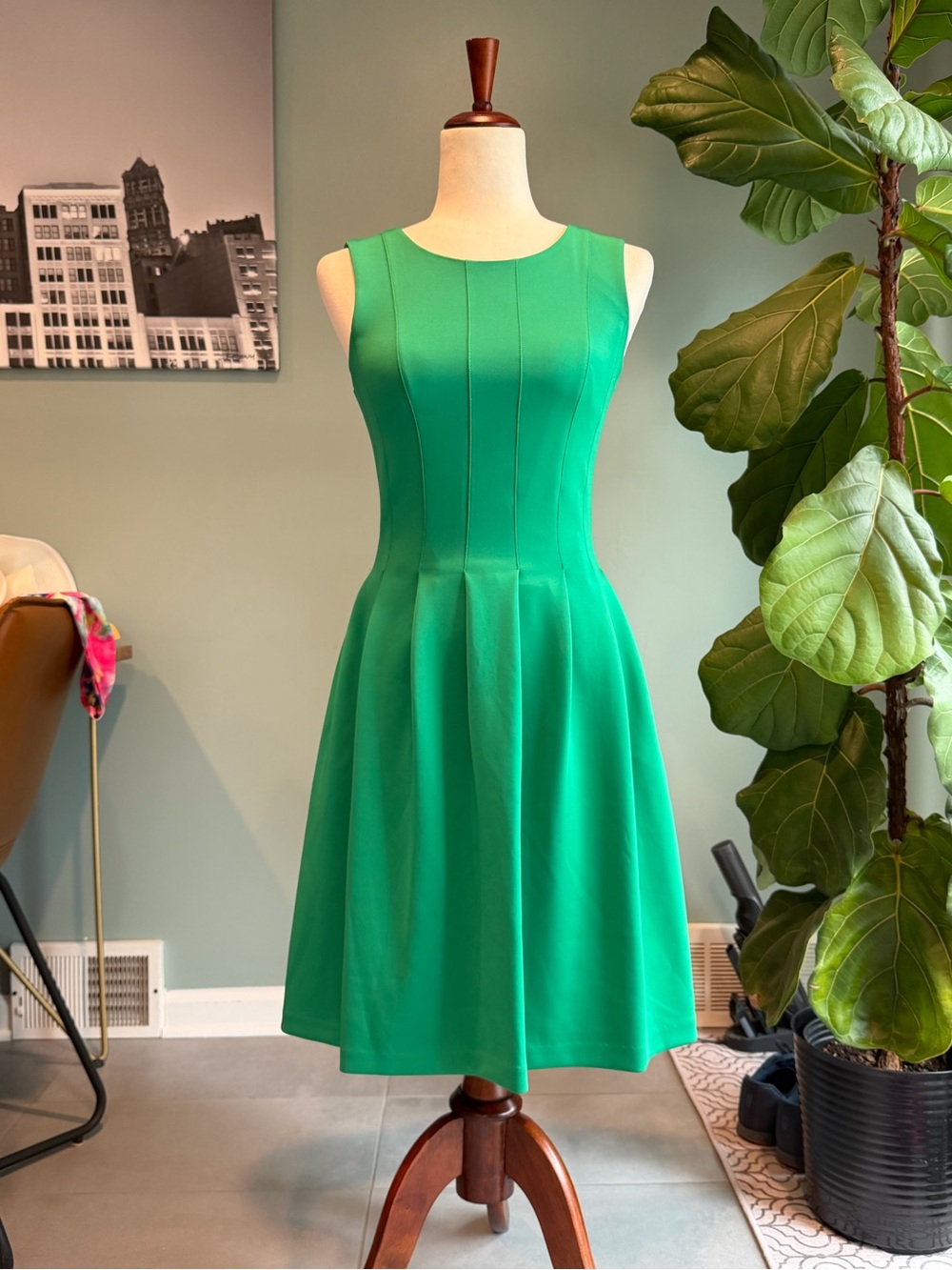 Calvin Klein Women’s Emerald Bright Green Fit-and-Flare Scuba Dress 2 - Picture 2 of 11